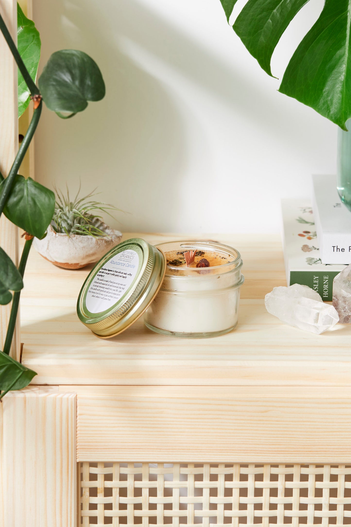 Hand Poured Soy Wax Abundance Ritual Candle with Crystals