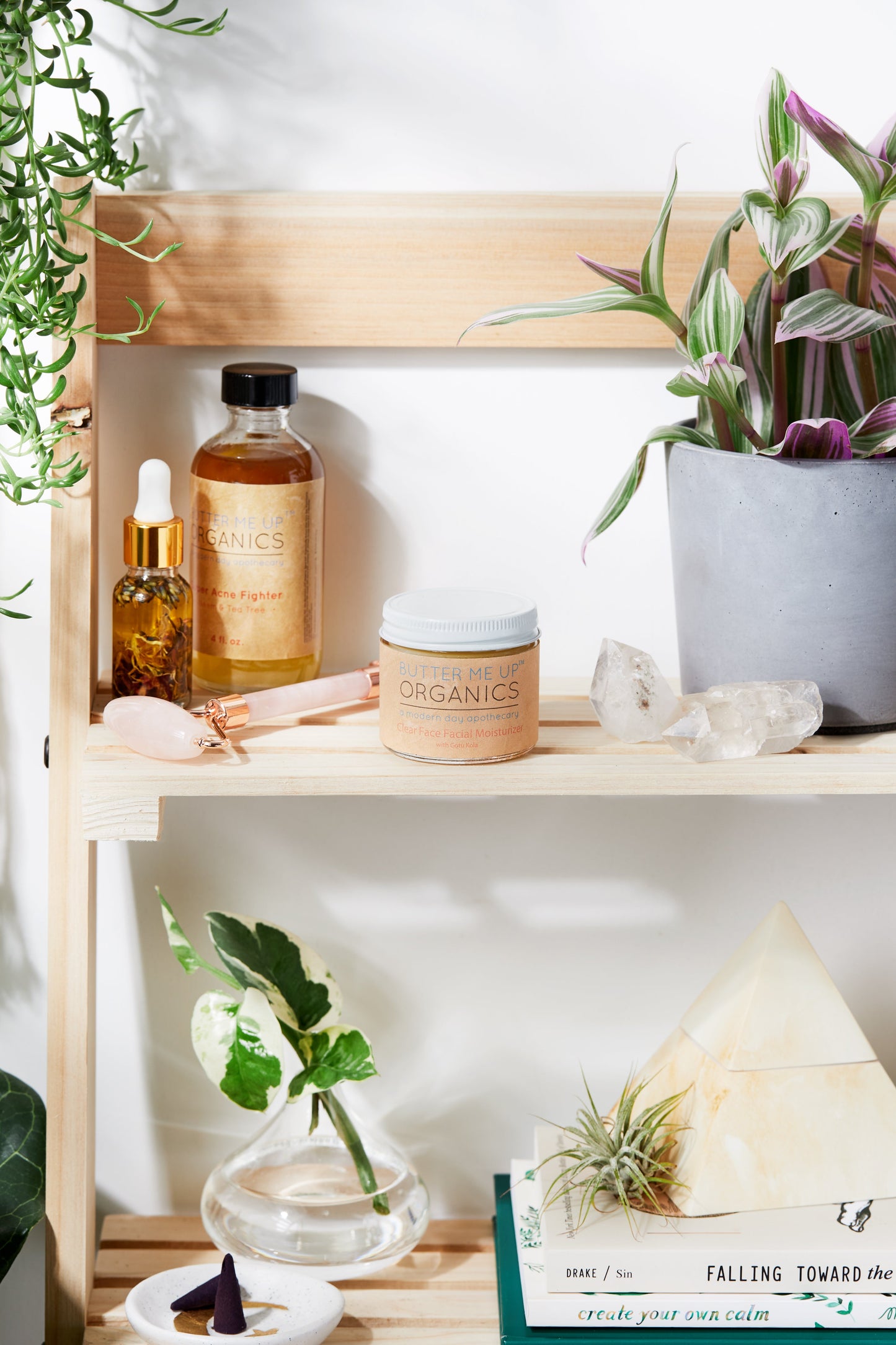 Organic Hydrating Facial Repair Cream For Dry & Sensitive Skin