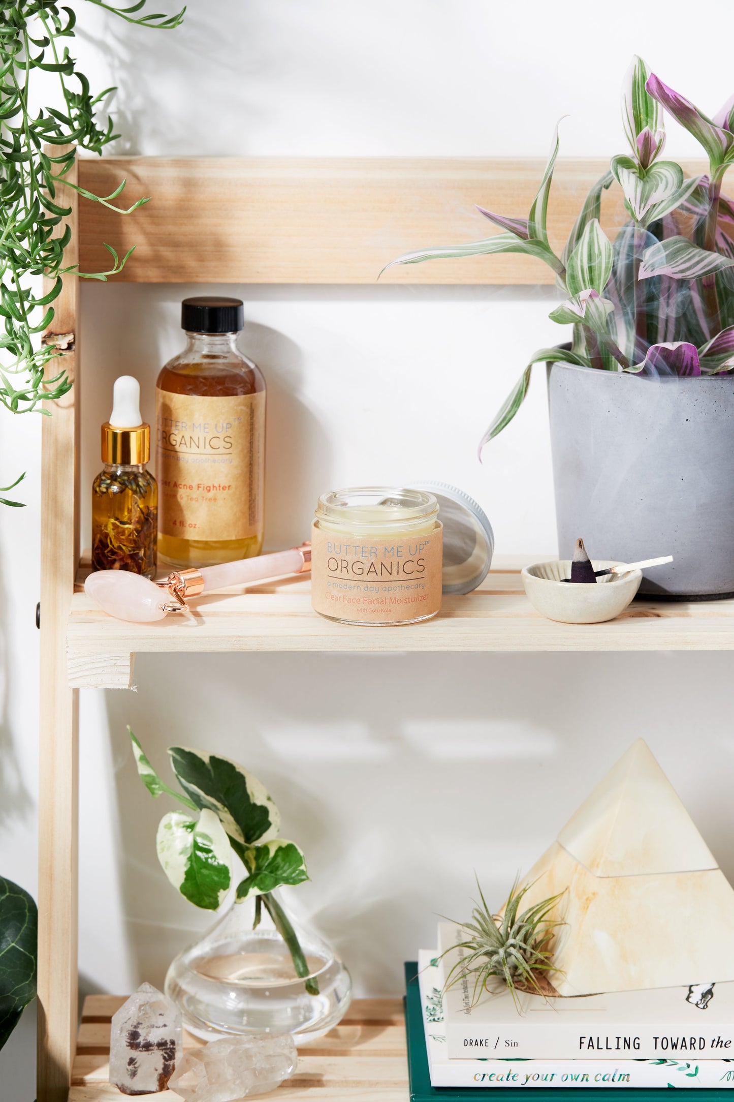 Organic Hydrating Facial Repair Cream For Dry & Sensitive Skin